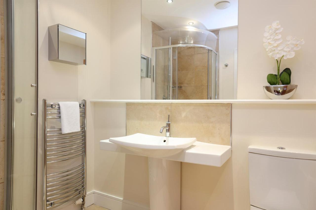 Joivy Spacious 2 Bed,2 Bath Flat, Free Parking And Rooftop Terrace Edimburgo Exterior foto