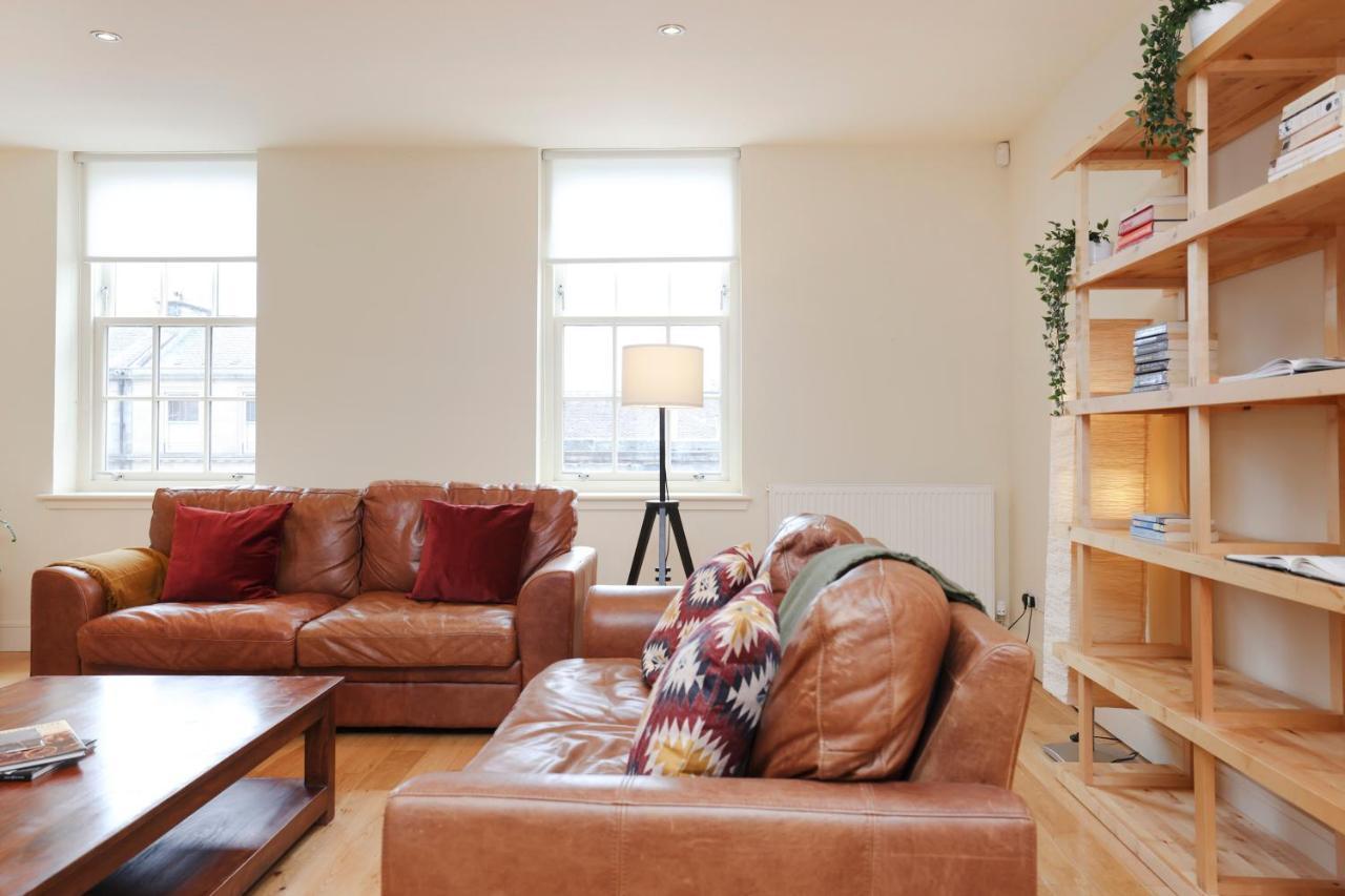 Joivy Spacious 2 Bed,2 Bath Flat, Free Parking And Rooftop Terrace Edimburgo Exterior foto
